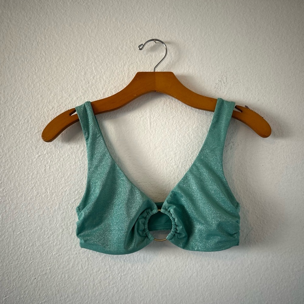 Vitamin A Skylar Top Aqua Metallic Size M - Picture 3 of 8